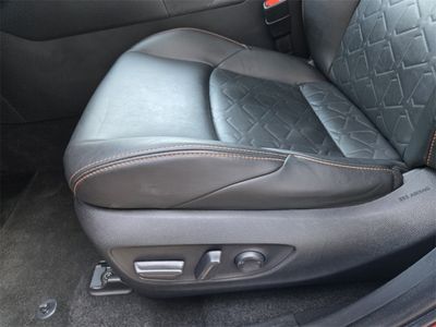 2023 Toyota RAV4 - Photo 16