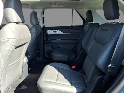 2026 Ford Explorer — detail view