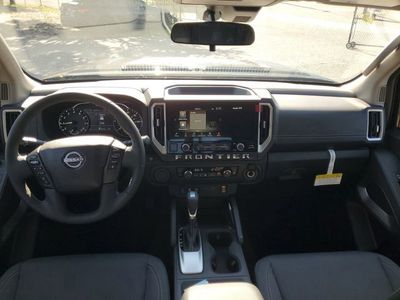 2026 Nissan Frontier — photo 21 view