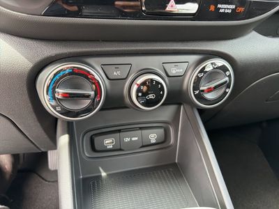 2026 Hyundai Venue - Photo 21