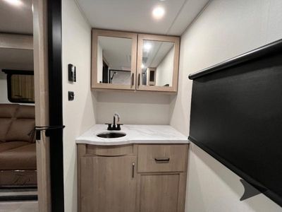 2026 Grand Design Imagine XLS - Photo 15