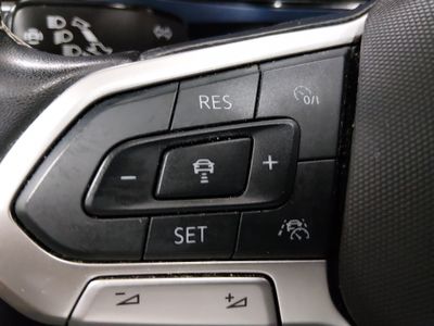 2024 Volkswagen Taos - Photo 18