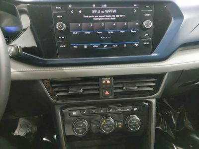 2024 Volkswagen Taos - Photo 13