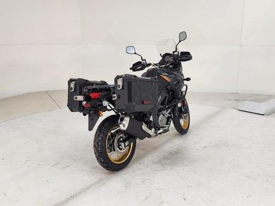 2025 Suzuki V-Strom 650XT Adventure - Photo 5