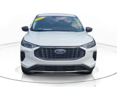 2025 Ford Escape — side profile view