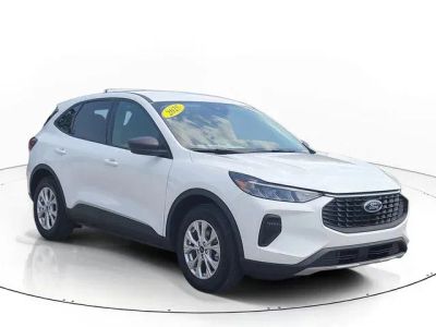 2025 Ford Escape — rear three-quarter view