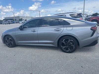 2025 Kia K5 — photo 8 view