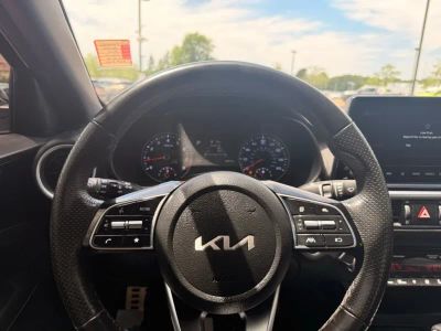 2022 Kia Forte - Photo 22