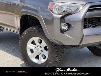 2023 Toyota 4Runner SR5 Premium - Photo 9