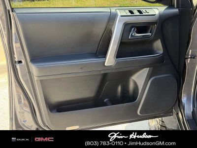 2023 Toyota 4Runner SR5 Premium - Photo 19