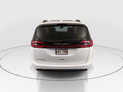 2022 Chrysler Pacifica - Photo 6