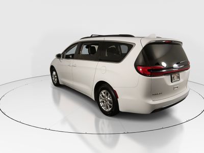 2022 Chrysler Pacifica - Photo 5