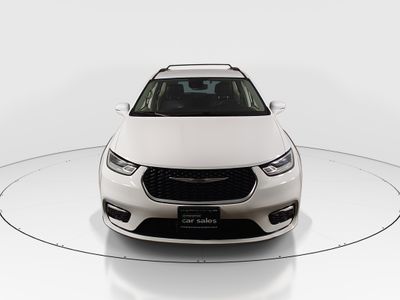 2022 Chrysler Pacifica - Photo 2