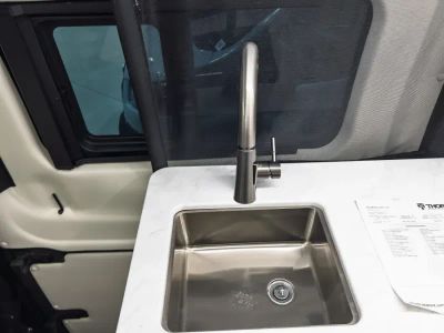 2027 Thor Motor Coach TALAVERA — photo 11 view