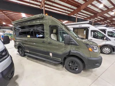 2027 Thor Motor Coach TALAVERA — photo 17 view