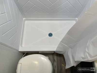 2025 Dutchmen Aspen Trail LE - Photo 13