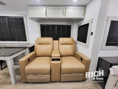 2026 Brinkley Model Z - Photo 10