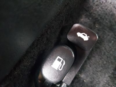 2024 Hyundai Elantra — photo 19 view