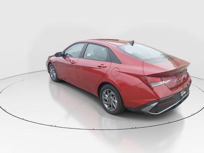 2024 Hyundai Elantra — detail view