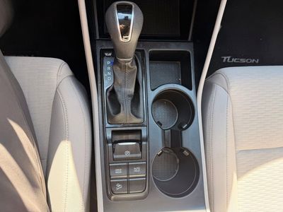 2021 Hyundai Tucson SE - Photo 15