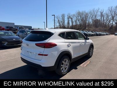 2021 Hyundai Tucson SE - Photo 5