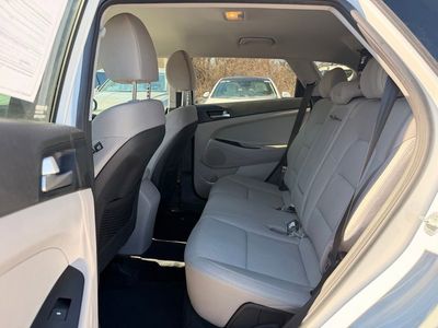 2021 Hyundai Tucson SE - Photo 27