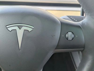 2022 Tesla Model 3 - Photo 13