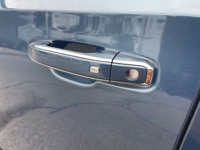 2025 Chevrolet Suburban - Photo 12