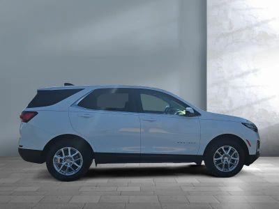2024 Chevrolet Equinox — photo 7 view