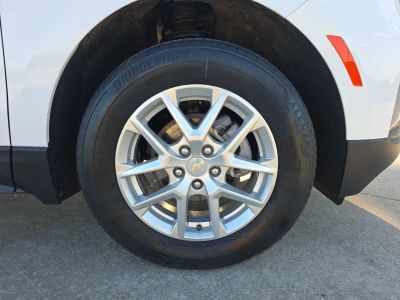 2024 Chevrolet Equinox — photo 16 view