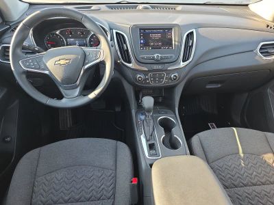 2024 Chevrolet Equinox — photo 12 view