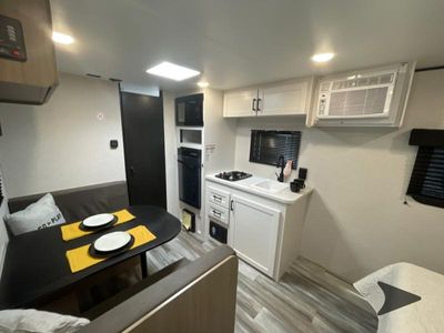 2026 Jayco Jay Flight SLX - Photo 11