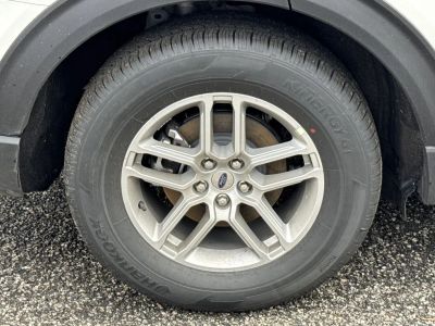 2026 Ford Explorer — photo 18 view