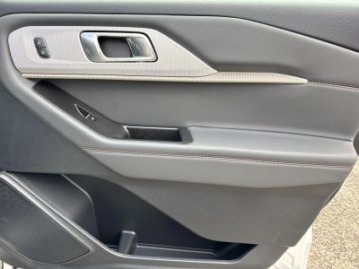 2026 Ford Explorer — photo 15 view