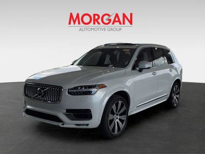 2021 Volvo XC90 — interior view