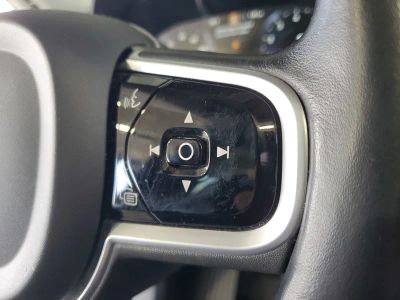 2021 Volvo XC90 — photo 24 view