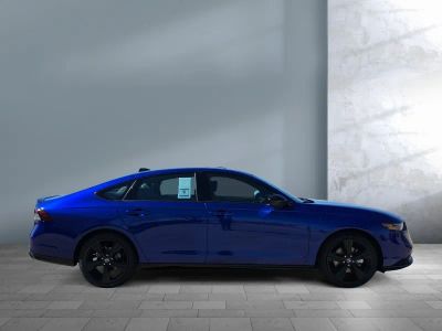 2026 Honda Accord Hybrid — photo 7 view