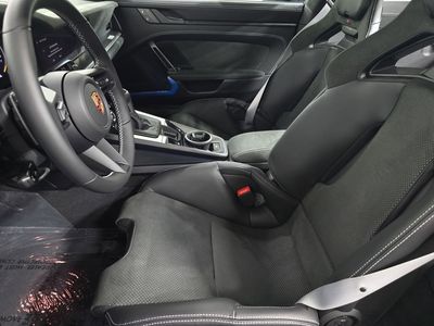 2026 Porsche 911 - Photo 5