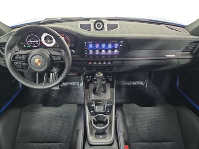 2026 Porsche 911 - Photo 13