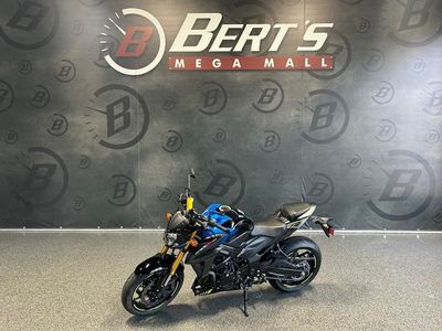 2022 Suzuki GSX-S750Z ABS — side profile view