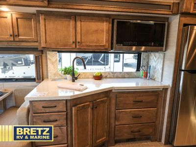 2026 Tiffin Motorhomes Allegro RED - Photo 14