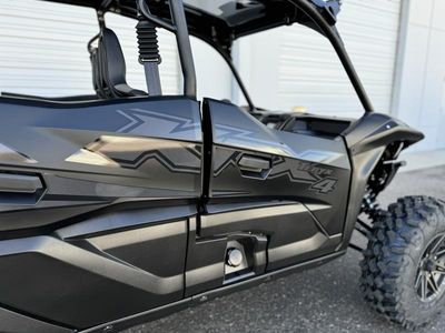 2026 Kawasaki Teryx KRX4 1000 Blackout Edition - Photo 11