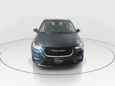 2023 Chrysler Pacifica — side profile view
