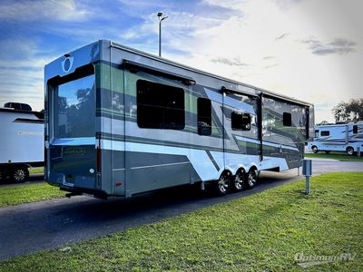 2025 Redwood RV Redwood - Photo 2