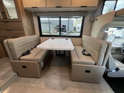 2027 Thor Motor Coach CHATEAU — photo 13 view