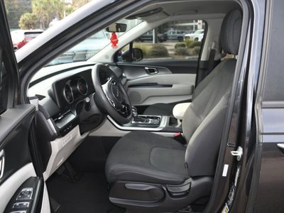 2023 Kia Carnival - Photo 6