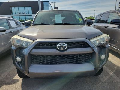 2015 Toyota 4Runner - Photo 2
