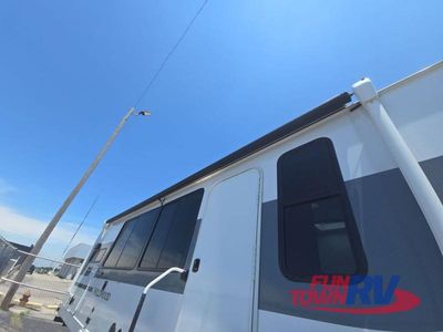 2025 Forest River RV Wildwood - Photo 2