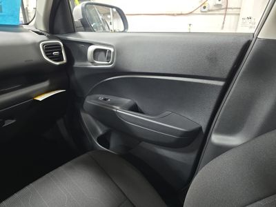 2026 Hyundai Venue — photo 21 view