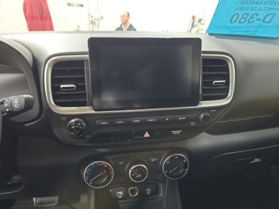 2026 Hyundai Venue — photo 11 view
